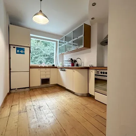 ホームステイ Deer - 5 Minutes To Molo & Seaside ソポト